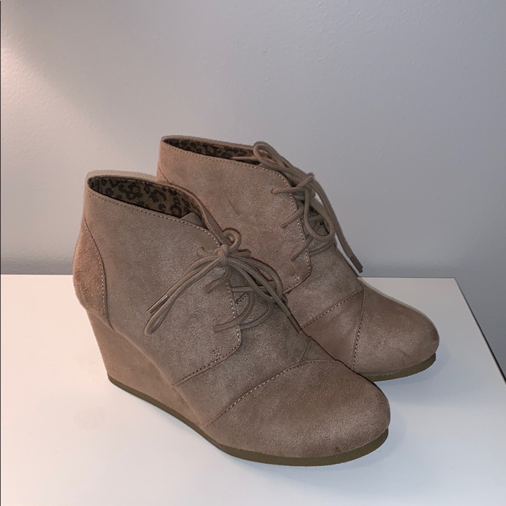Maurice’s Beige Wedges